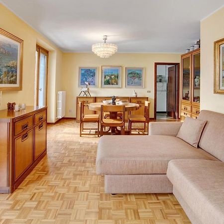 Condominio Solena ボルミオ エクステリア 写真