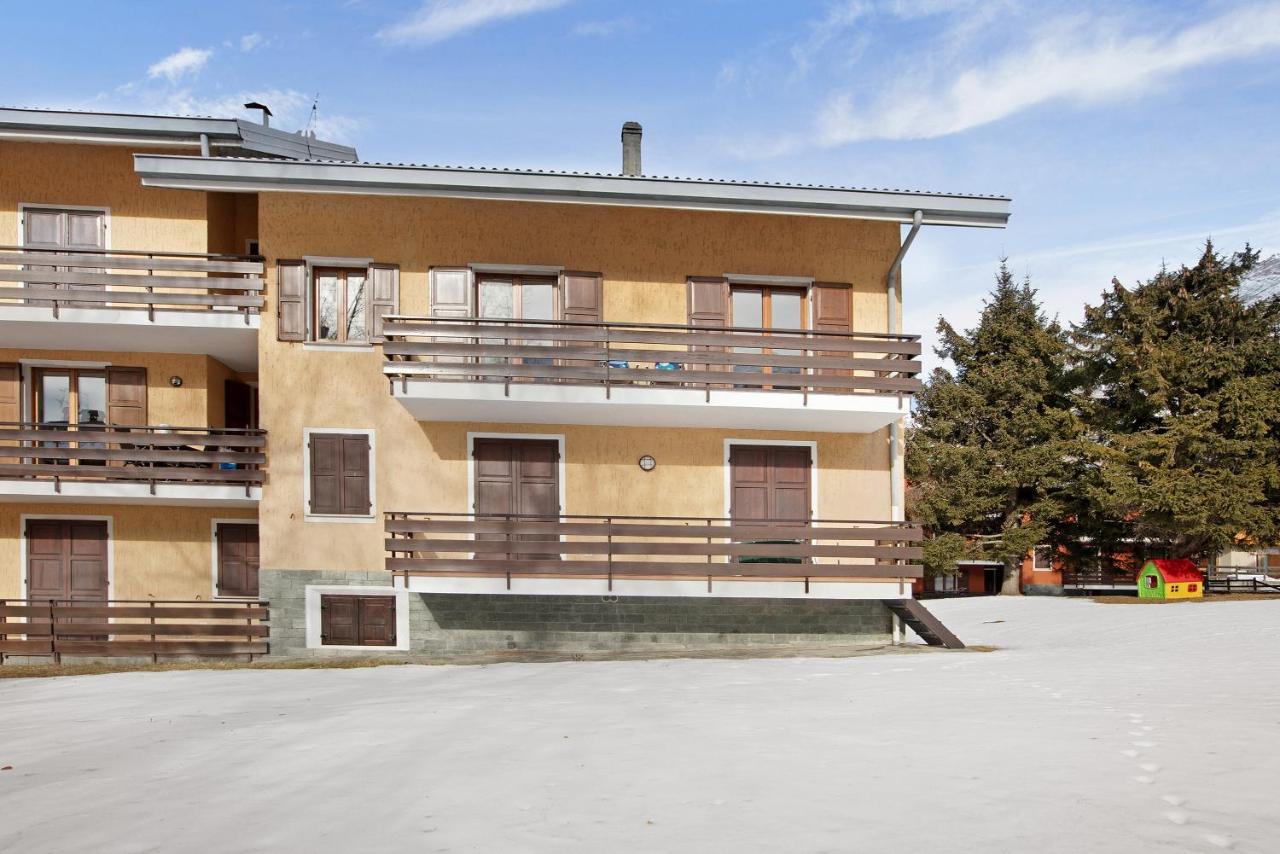 Condominio Solena ボルミオ エクステリア 写真